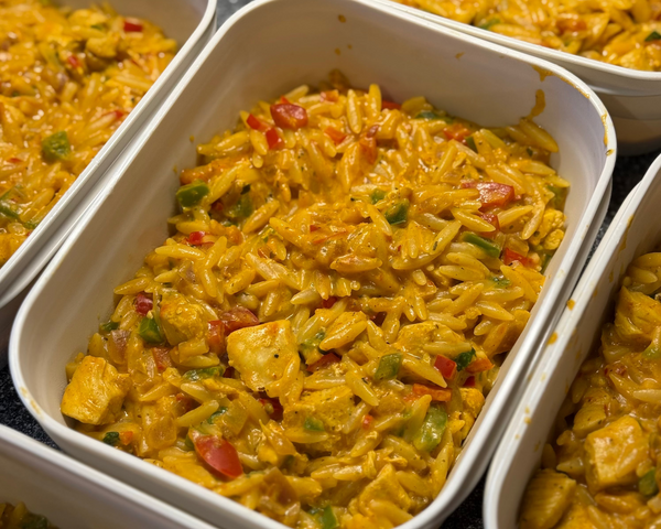 Pasta Risoni med Kylling Curry