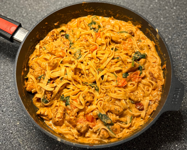 Tuscan Kylling med Tagliatelle